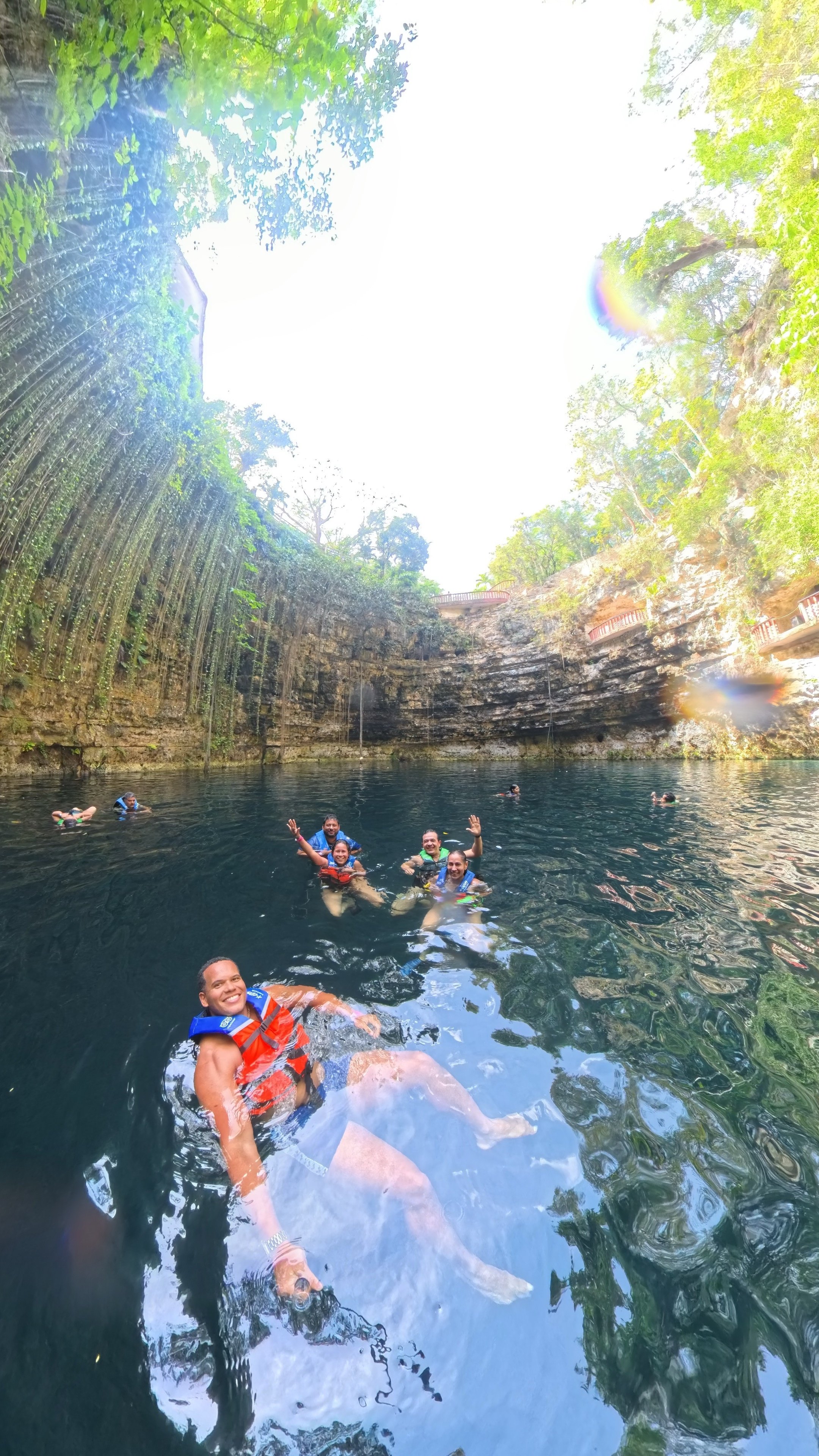 flutuação no gran cenote
